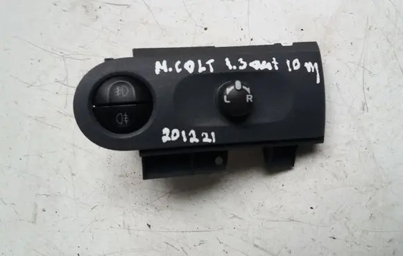 Mitsubishi Colt Wing mirror switch 148893ZZ
