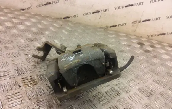 Mazda CX-3 Rear brake caliper