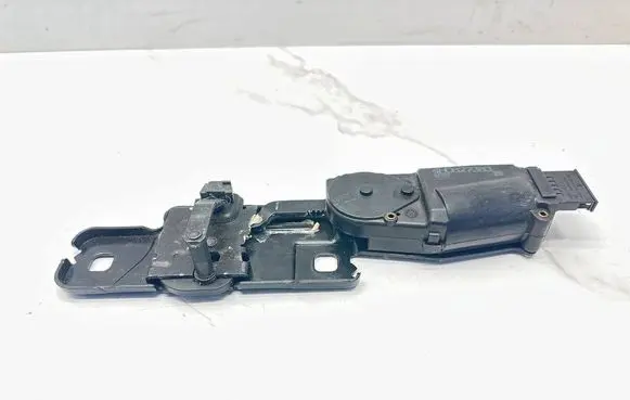 Audi A7 S7 4G Tailgate/trunk/boot lift motor 4H0827383