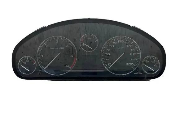 Peugeot 407 Speedometer (instrument cluster) 110080221008