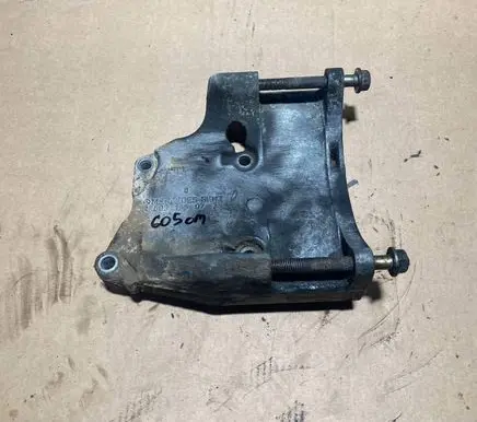Mercedes-Benz E W124 Engine mounting bracket 6031550735