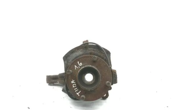 Nissan Tiida C11 Front wheel hub