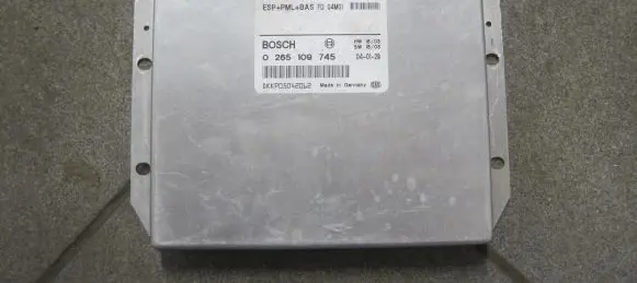 Mercedes-Benz S W220 ESP (stability system) control unit 2205453532 0265109745