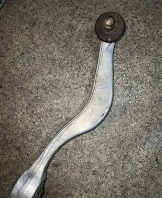 BMW 5 E34 Front control arm 1138477 1137333