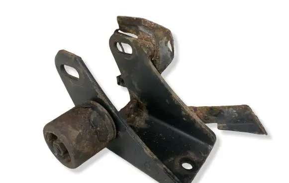 Toyota Avensis T250 Engine mounting bracket 