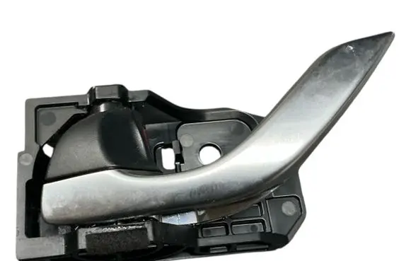 Mazda CX-5 Front door interior handle T8315