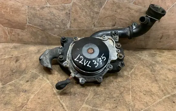 Mercedes-Benz C W204 Water pump A6512002001