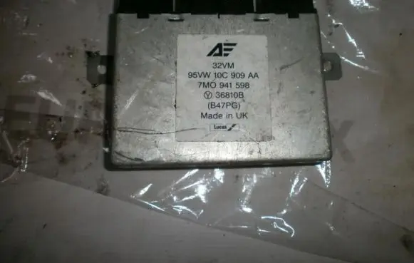 Volkswagen Sharan Other control units/modules 95vw10c909aa