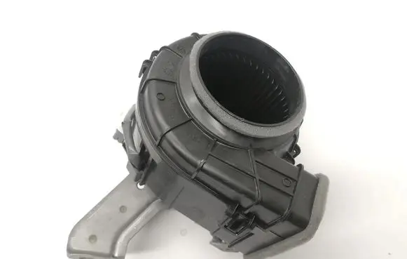 Toyota RAV 4 (XA50) Hybrid/electric vehicle battery fan G923033050