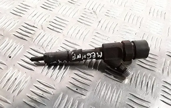 Renault Megane II Fuel injector 0445110110b 8200100272