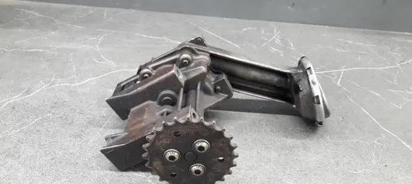 Renault Megane I Oil pump 7700600122