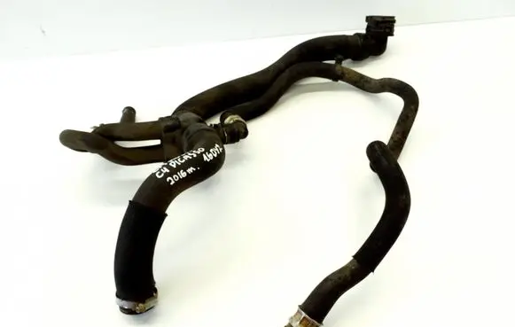 Engine coolant pipe/hose