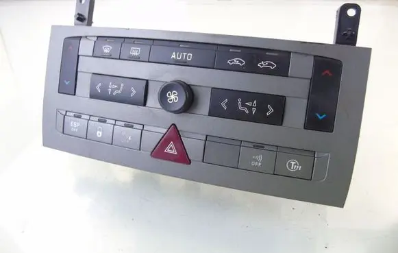 Citroen C5 Climate control unit 96573328