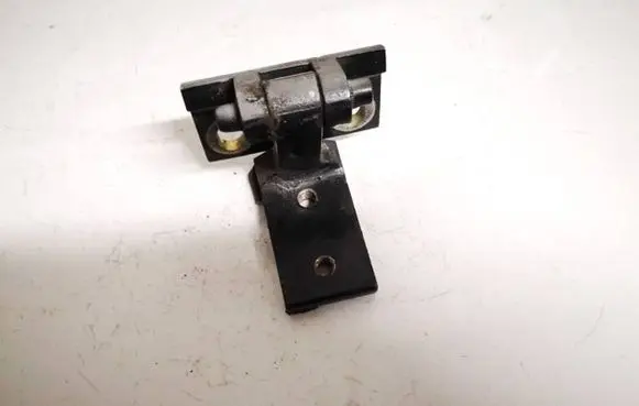 Audi A6 S6 C4 4A Rear door lower hinge 4a0831401