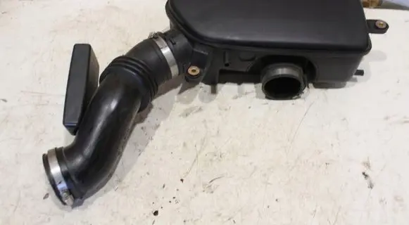 Subaru Legacy Intake resonator LEGACYIV