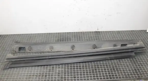 Land Rover Range Rover L322 sill trim set (inner) 