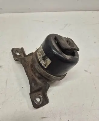 Volvo V60 Engine mount bracket 8G9N6F012BB 30793318