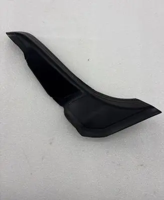 BMW 5 G30 G31 G38 Rear/tail light trim molding 7382959 630281