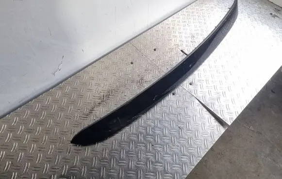 KIA Sportage Tailgate/trunk spoiler 872103U000
