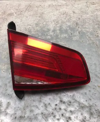 Volkswagen PASSAT B8 Rear/tail lights