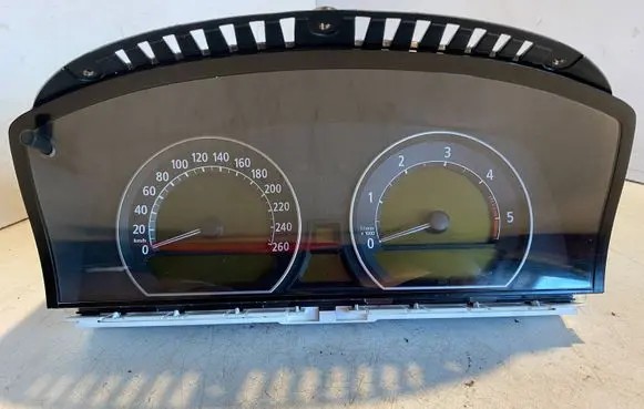 BMW 7 E65 E66 Speedometer (instrument cluster) 62116956632 110080103 103171000401