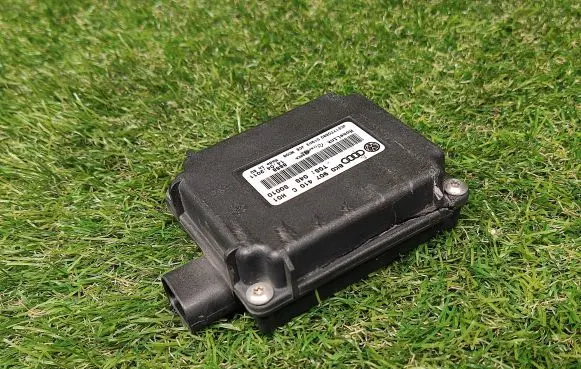 Audi Q5 SQ5 Garage door switch 8K0907410C