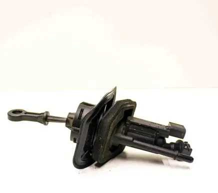 Clutch slave cylinder