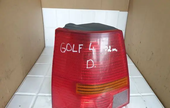 Volkswagen Golf IV Rear/tail lights 38850751