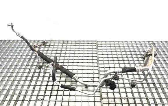 Hyundai i10 Air conditioning (A/C) pipe/hose