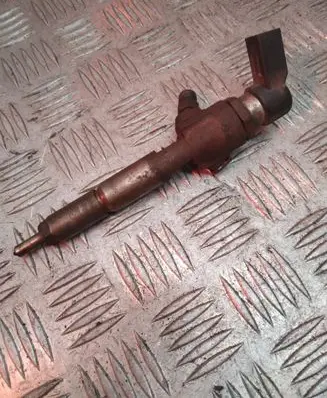 Ford Mondeo MK IV Fuel injector 4M5Q9F593AD
