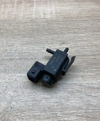 BMW 5 E60 E61 Turbo solenoid valve 1742712 72234100