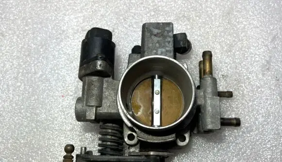 Opel Astra G Throttle body valve 90529710