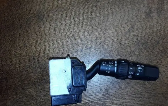 Mazda 3 I Wiper control stalk 17D682