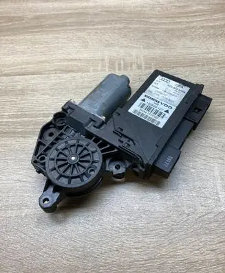 Audi A4 S4 B6 8E 8H Rear door window regulator motor 8E0959802A