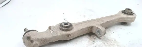 Front lower control arm/wishbone