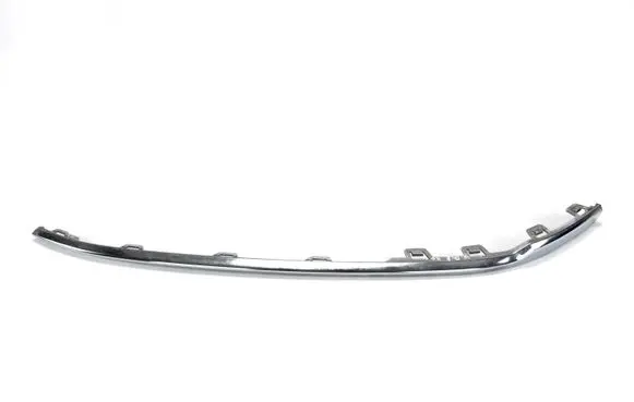 Volkswagen PASSAT B8 Front bumper splitter molding 3G0853253D