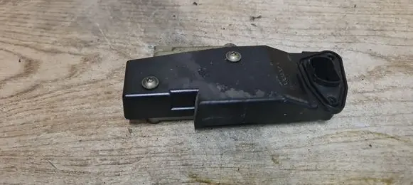 Volvo XC70 Fuel tank cap lock motor 9483311