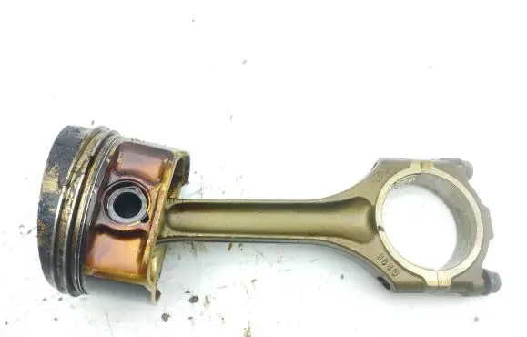 Piston with connecting rod
