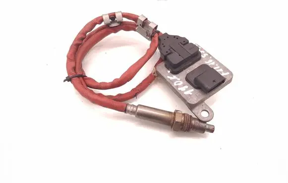 BMW 5 F10 F11 Lambda probe sensor 8589846 181112004705 5WK96699C