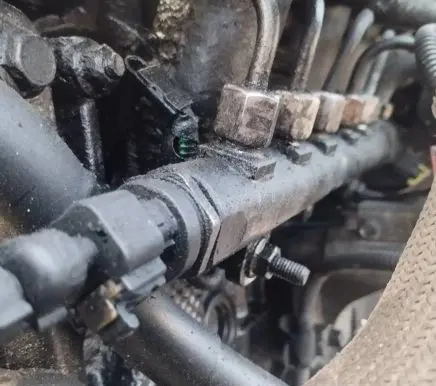 Opel Zafira B Fuel main line pipe 0445214056 55200266