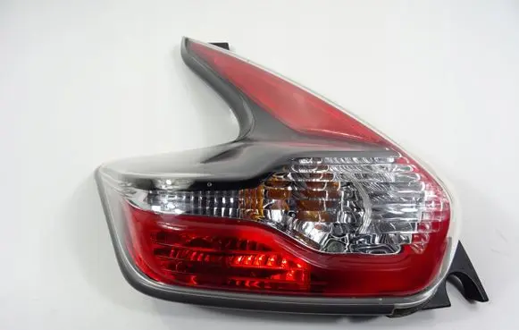 Nissan Juke I F15 Rear/tail lights 26555BV80A