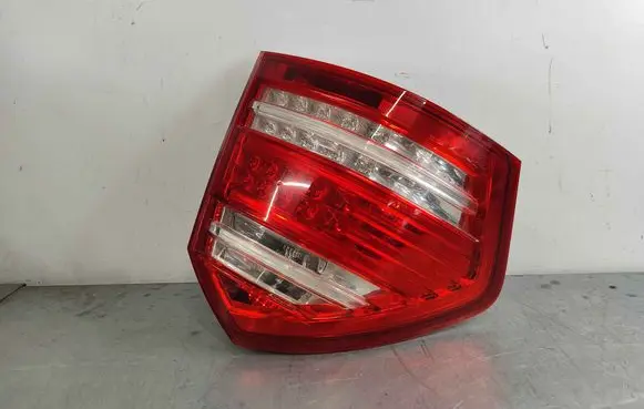Mercedes-Benz GL X164 Rear/tail lights A1648203364