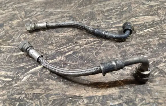 Maserati Coupe Turbo turbocharger oiling pipe/hose