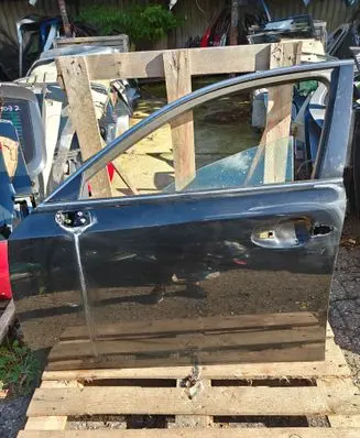 Lexus IS 220D-250-350 Front door
