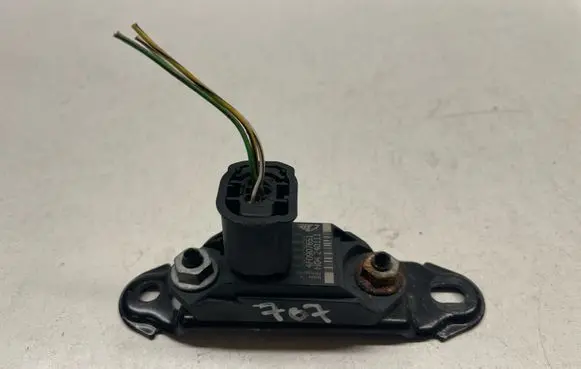 Audi A4 S4 B8 8K Airbag deployment crash/impact sensor 4F0907651