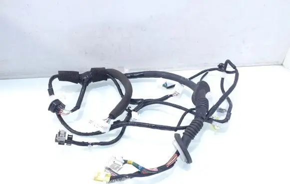 Toyota GT 86 Front door wiring loom 81821CA001 9K56ZN15
