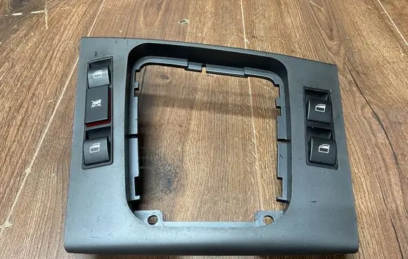 BMW 3 E46 Gear shifter surround trim plastic 8209372 6902179 15869804