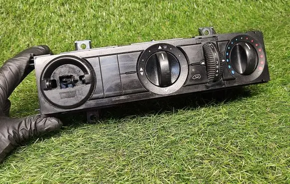 Volkswagen Crafter Climate control unit 2E2919158A 5HB00918202