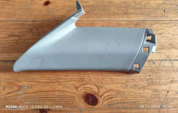Ford Mondeo MK IV (C) pillar trim 7S71A31012 7S71A24582ALW