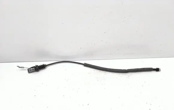 Polestar 2 Front door cable line
